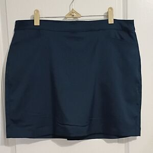 Elegant Navy Blue Women's Skirt NWOT